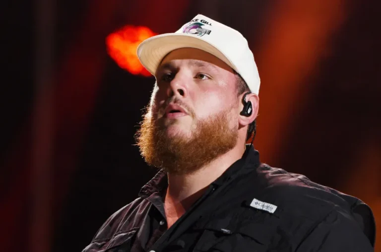 luke combs